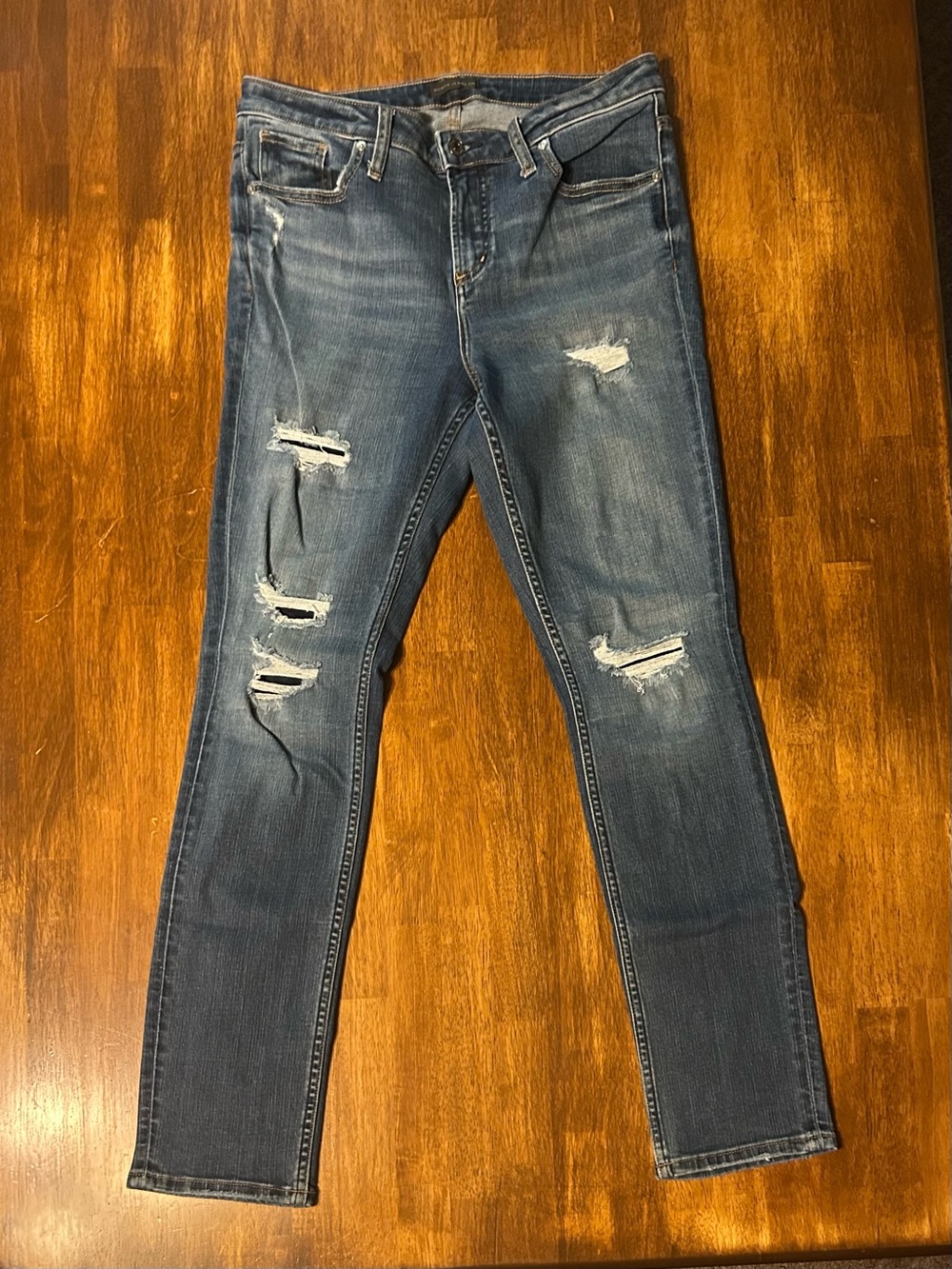 Silver Jeans Distressed Dark Blue Skinny Jeans